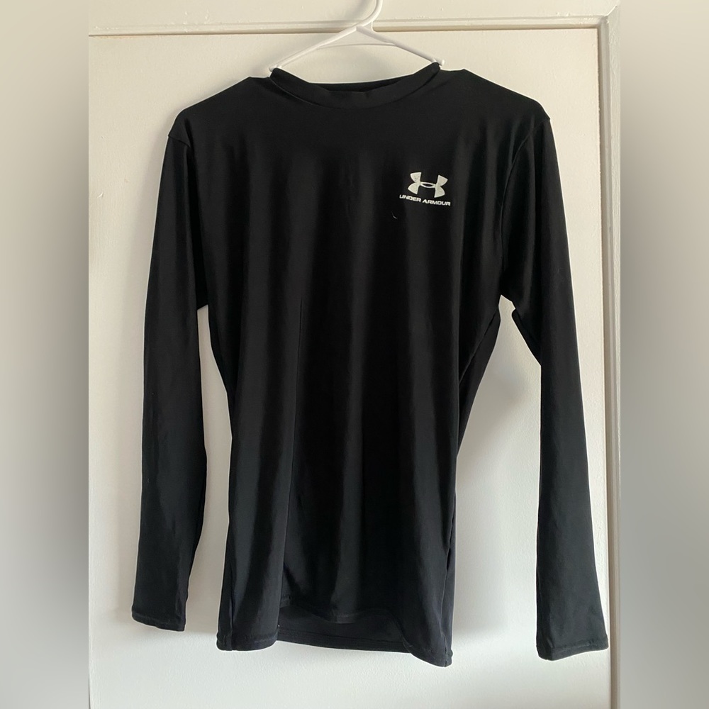 UnderArmour Long Sleeve Tight Fit Shirt